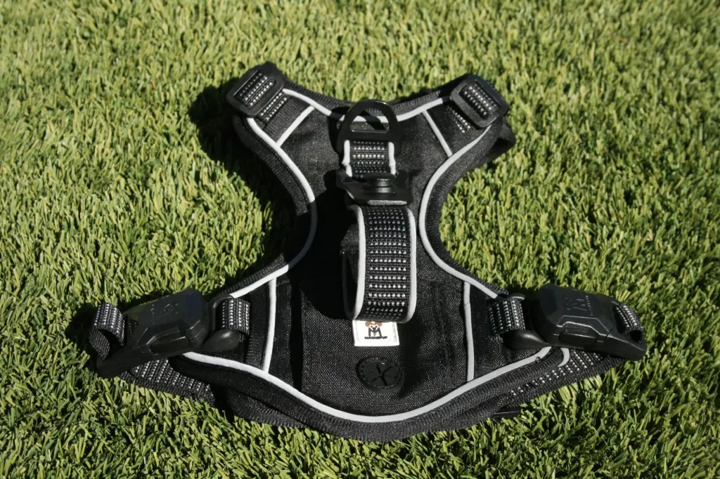 Harness w/Waste Bag